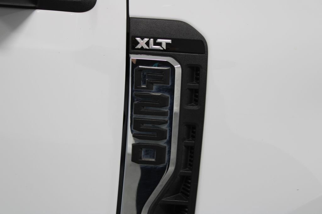 Used 2024 Ford F250 XLT image 14
