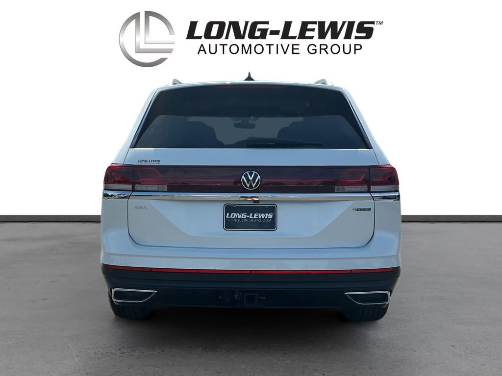 Used 2024 Volkswagen Atlas SEL AWD/4WD image 5