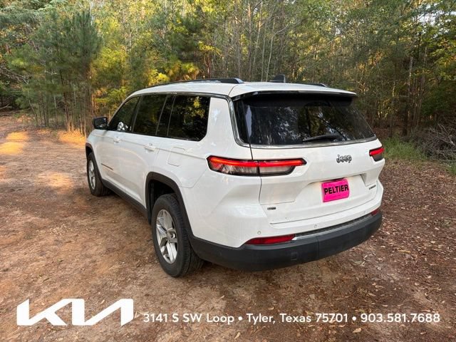 Used 2021 Jeep Grand Cherokee L Laredo w/ Luxury Tech Group I RWD image 8