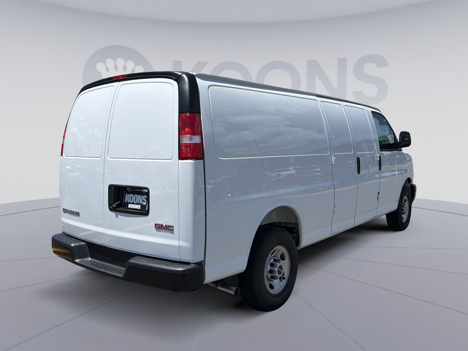 New 2026 GMC Savana 3500 Extended w/ Driver Convenience Package RWD image 7
