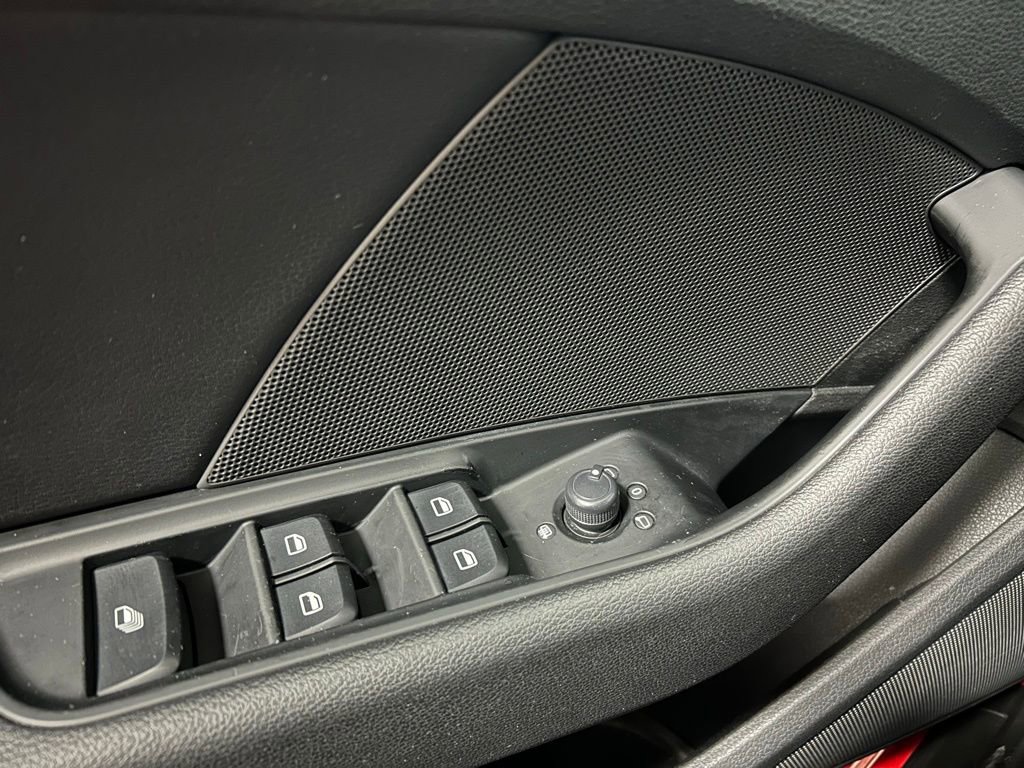 Used 2015 Audi A3 2.0T Premium w/ Audi MMI Navigation Plus image 5