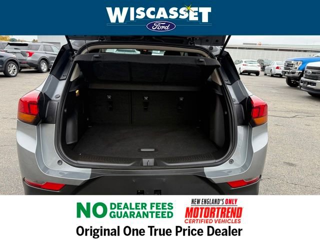 Used 2023 Buick Encore GX Preferred w/ Cold Weather Comfort Package image 12