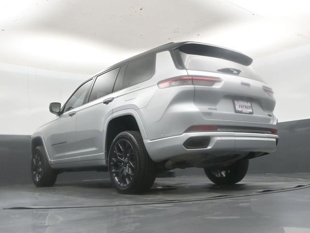 Used 2023 Jeep Grand Cherokee L Summit AWD/4WD image 46