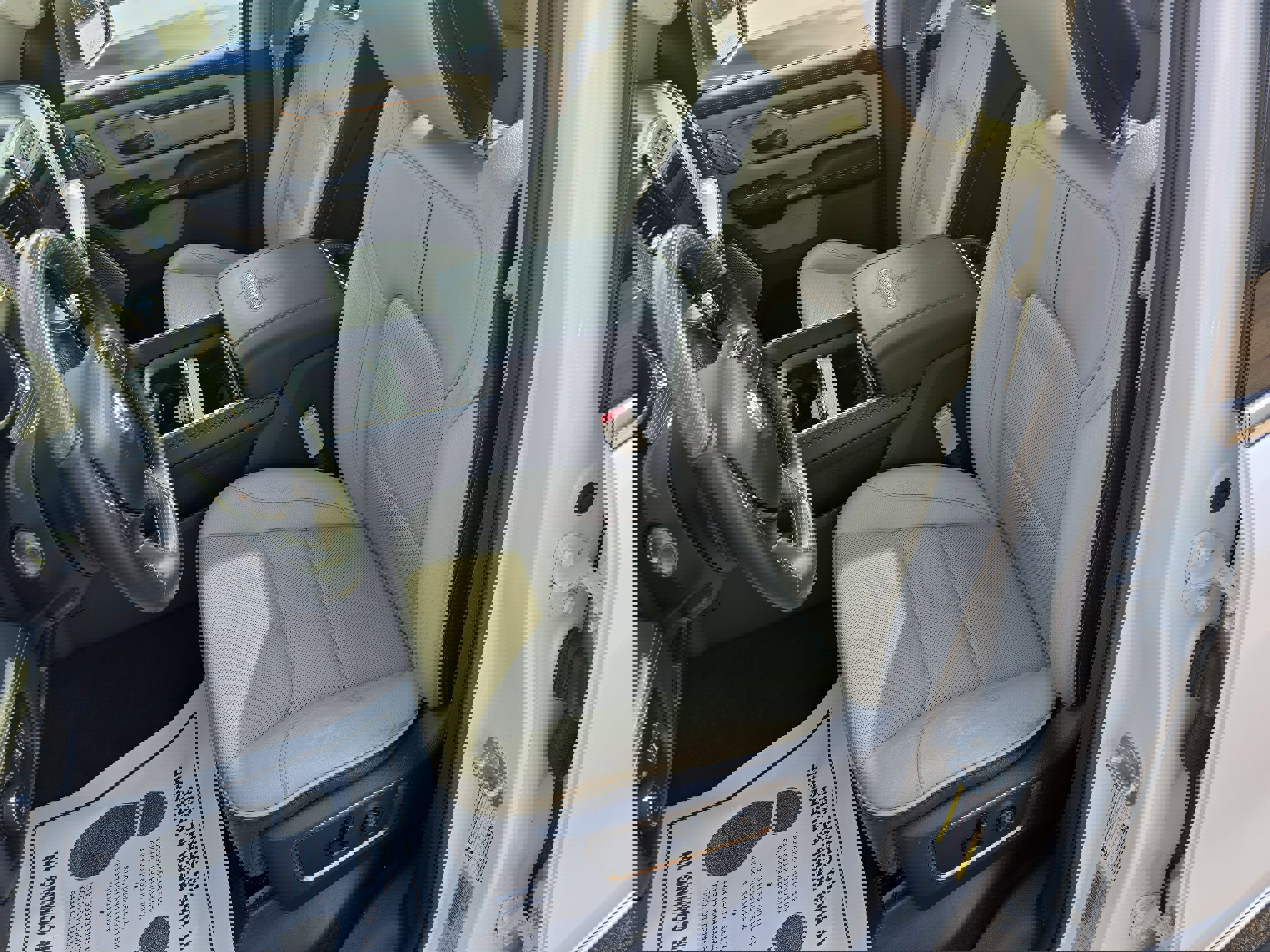 Used 2019 RAM 1500 Limited image 17