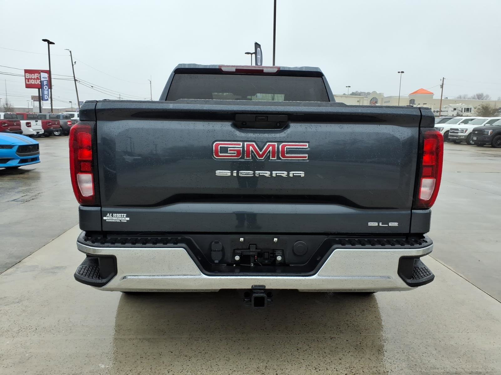 Used 2021 GMC Sierra 1500 SLE image 4