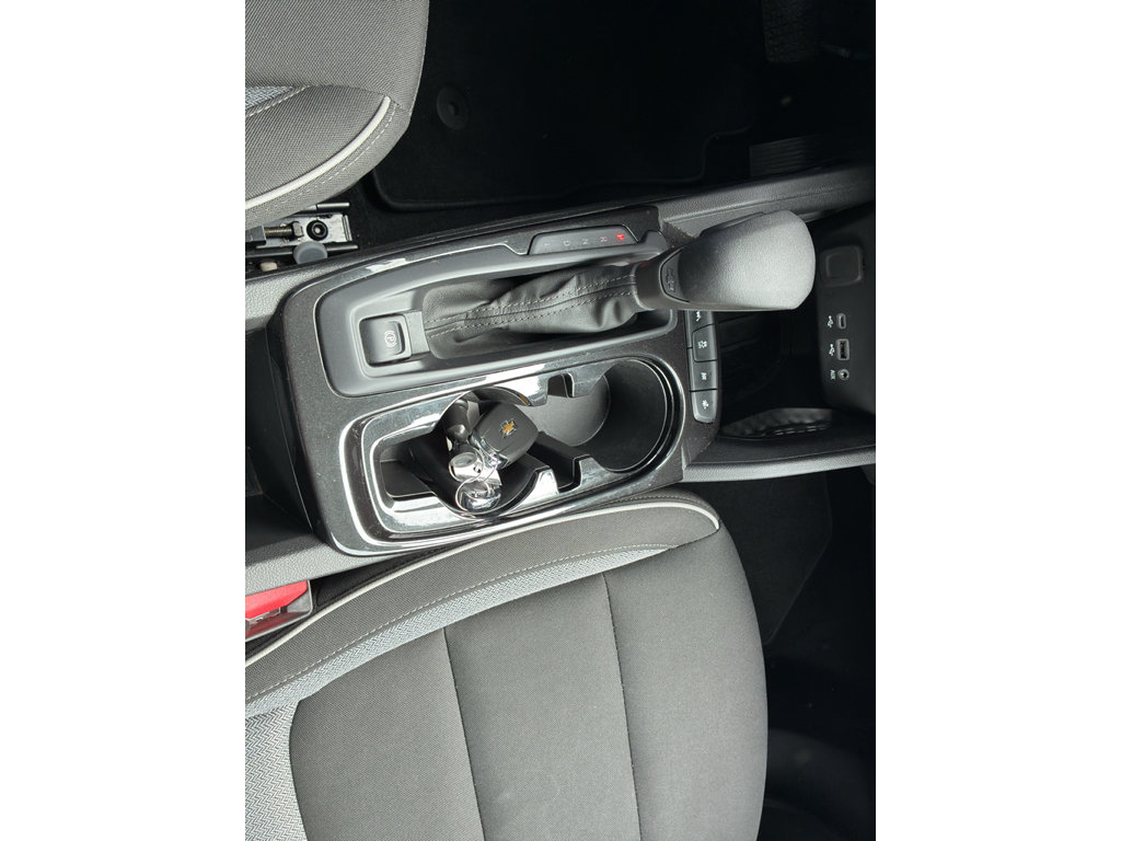 Used 2023 Chevrolet TrailBlazer LT FWD image 36