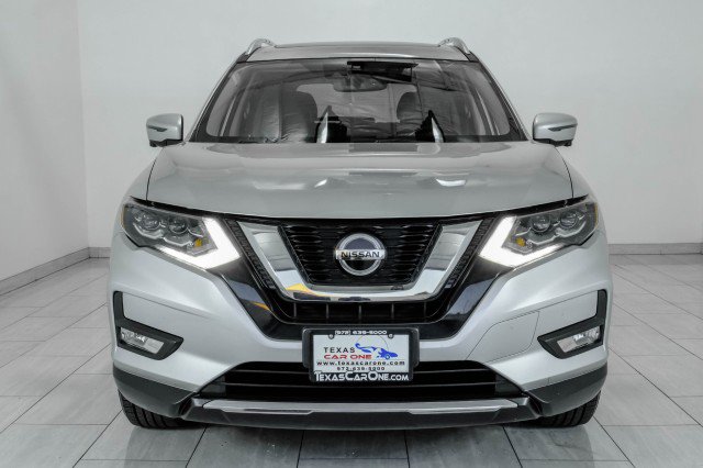 Used 2018 Nissan Rogue SL w/ Premium Package image 3