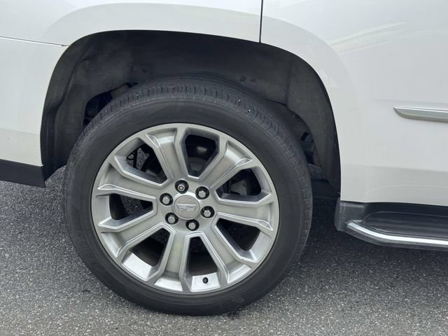 Used 2020 Cadillac Escalade Luxury AWD/4WD image 10