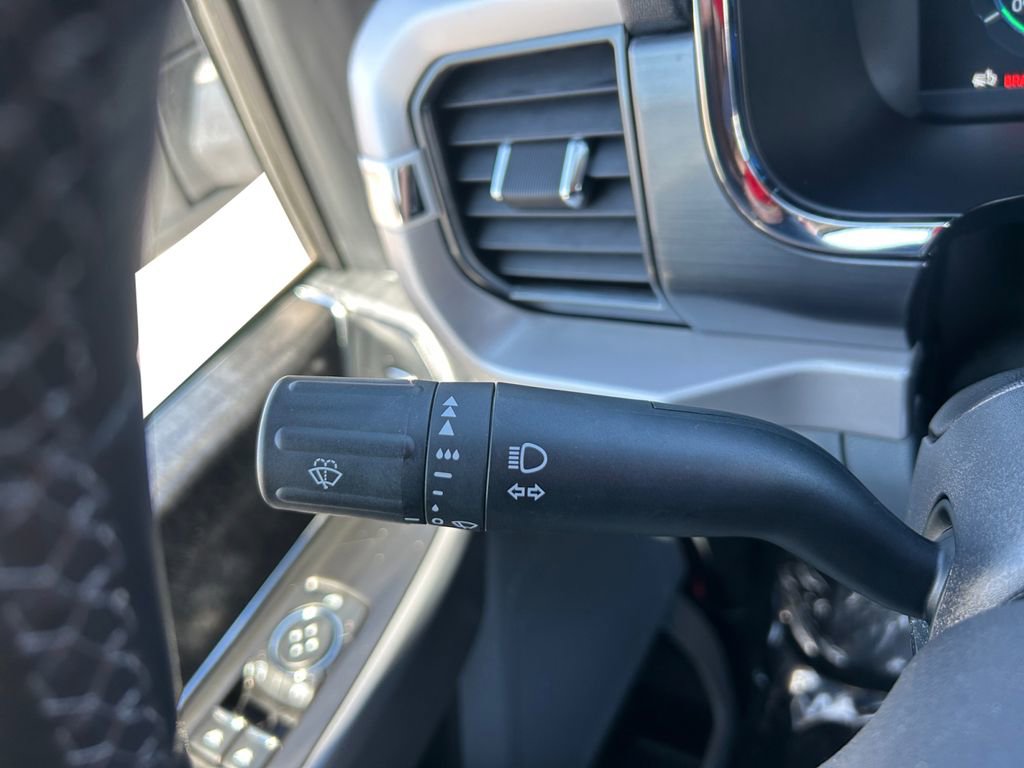 Used 2023 Ford F150 Lightning XLT image 22
