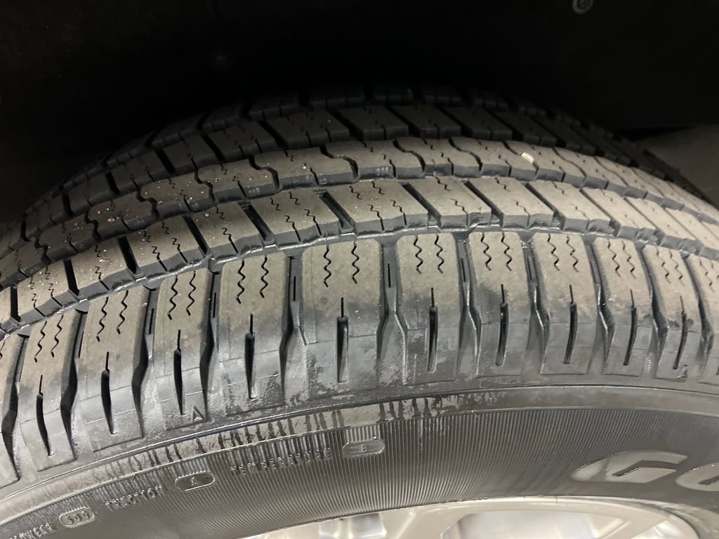 Certified 2021 GMC Sierra 1500 SLT w/ SLT Premium Plus Package image 11