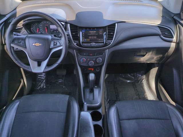 Used 2018 Chevrolet Trax LT w/ LT Convenience Package FWD image 28