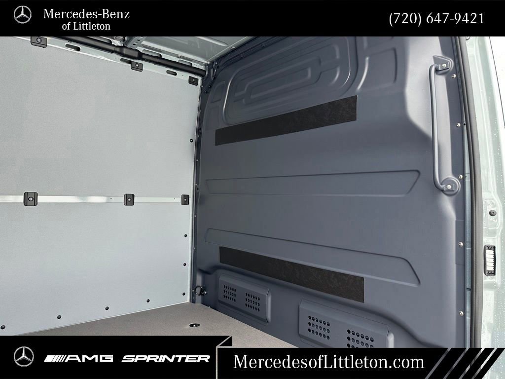 New 2025 Mercedes-Benz Sprinter 2500 image 24