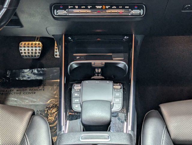 Used 2021 Mercedes-Benz GLB 250 image 12