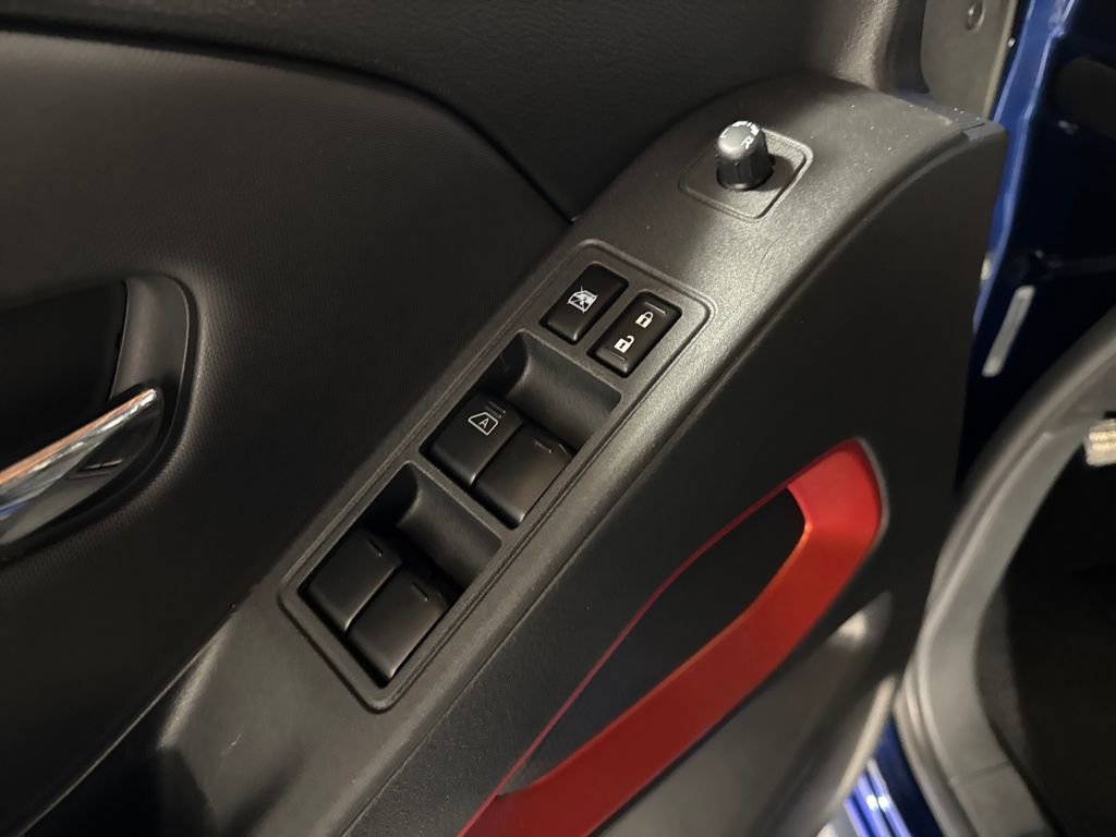 Used 2022 Nissan Frontier PRO-4X w/ Off-Road Protection Package image 25