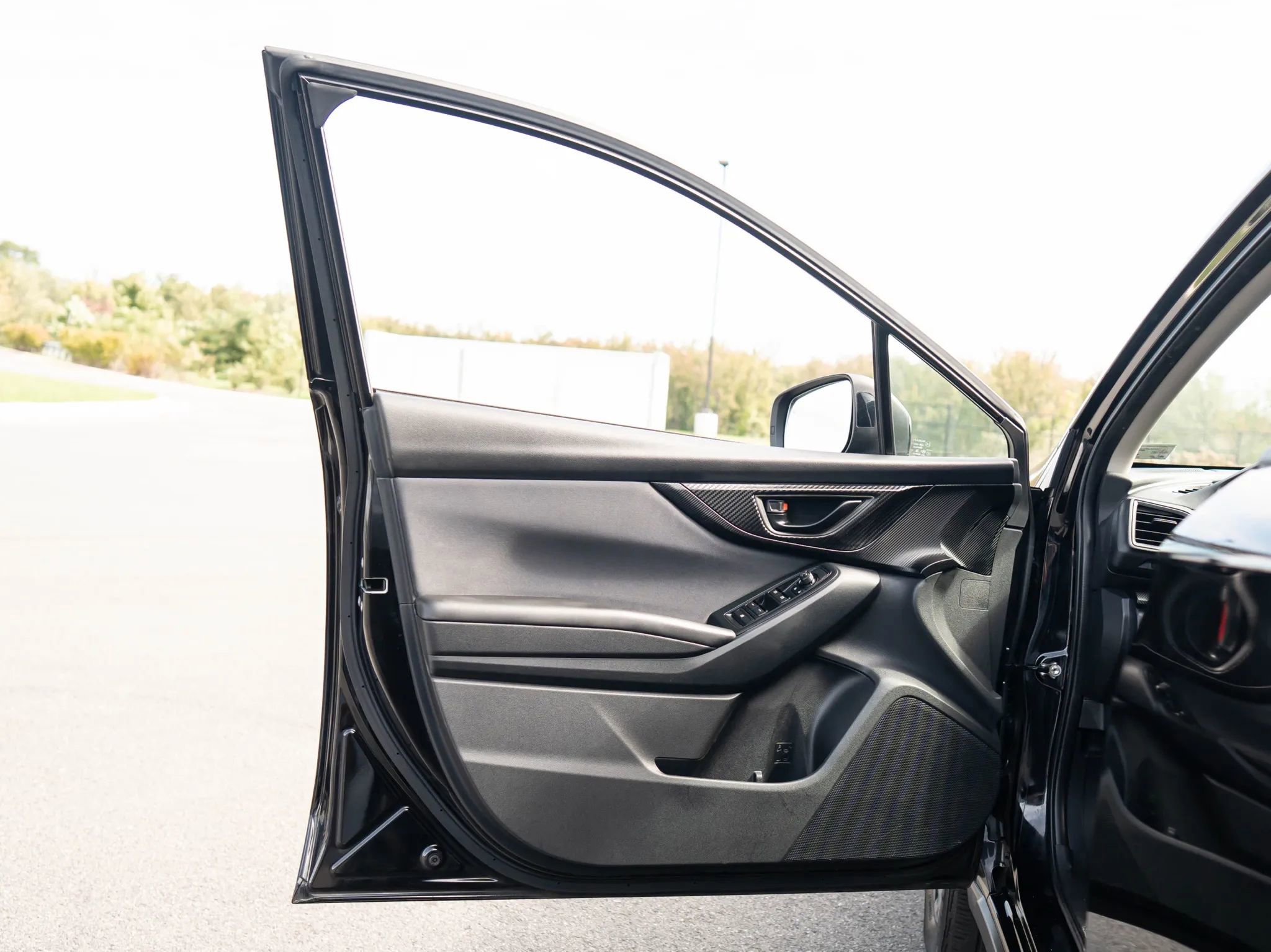 Used 2018 Subaru Crosstrek 2.0i Premium w/ Eyesight System image 42