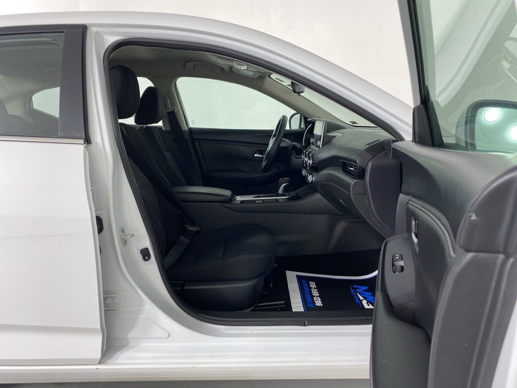 Used 2023 Nissan Sentra SV image 39