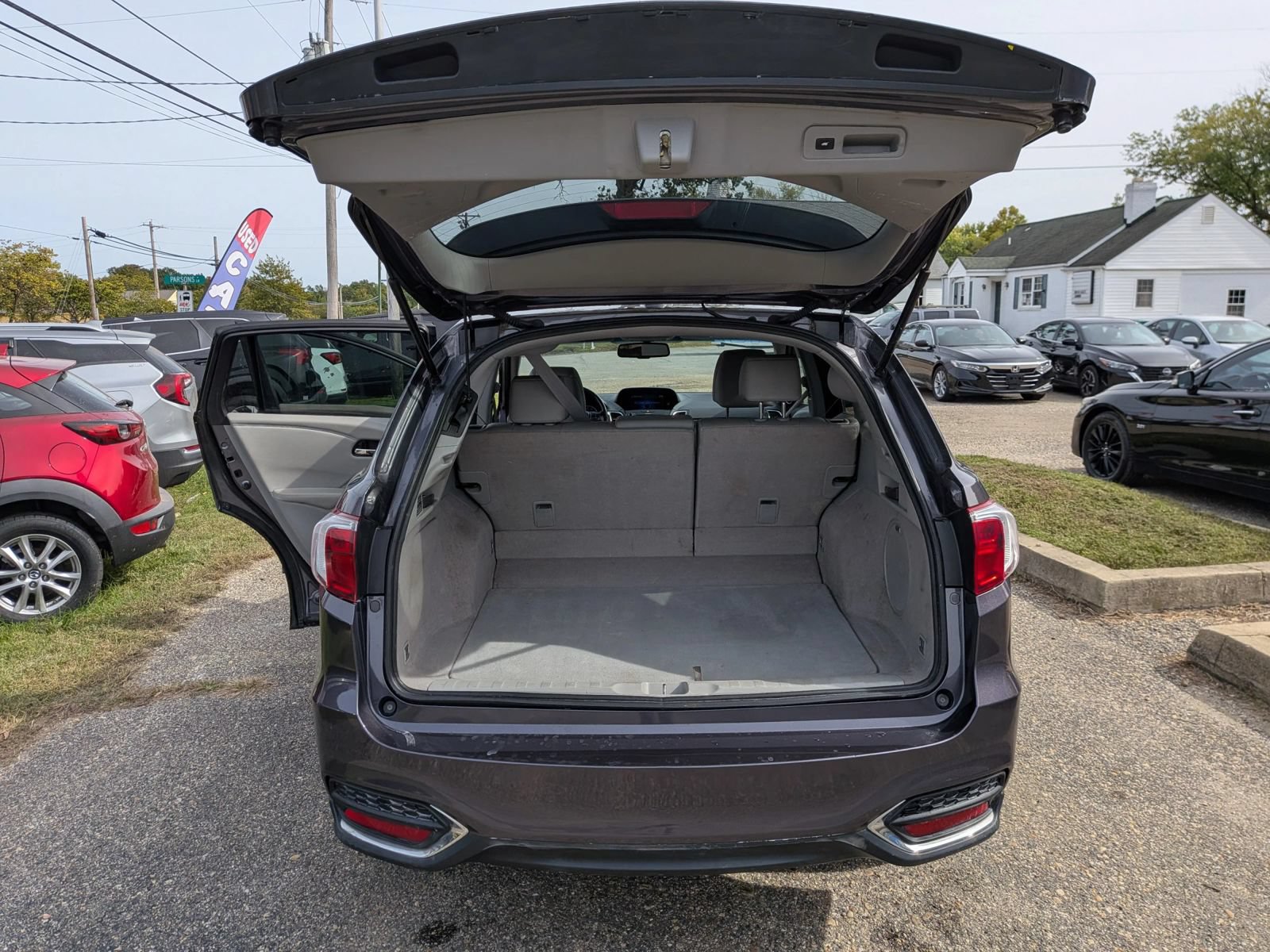 Used 2017 Acura RDX w/ Technology Package AWD/4WD image 28