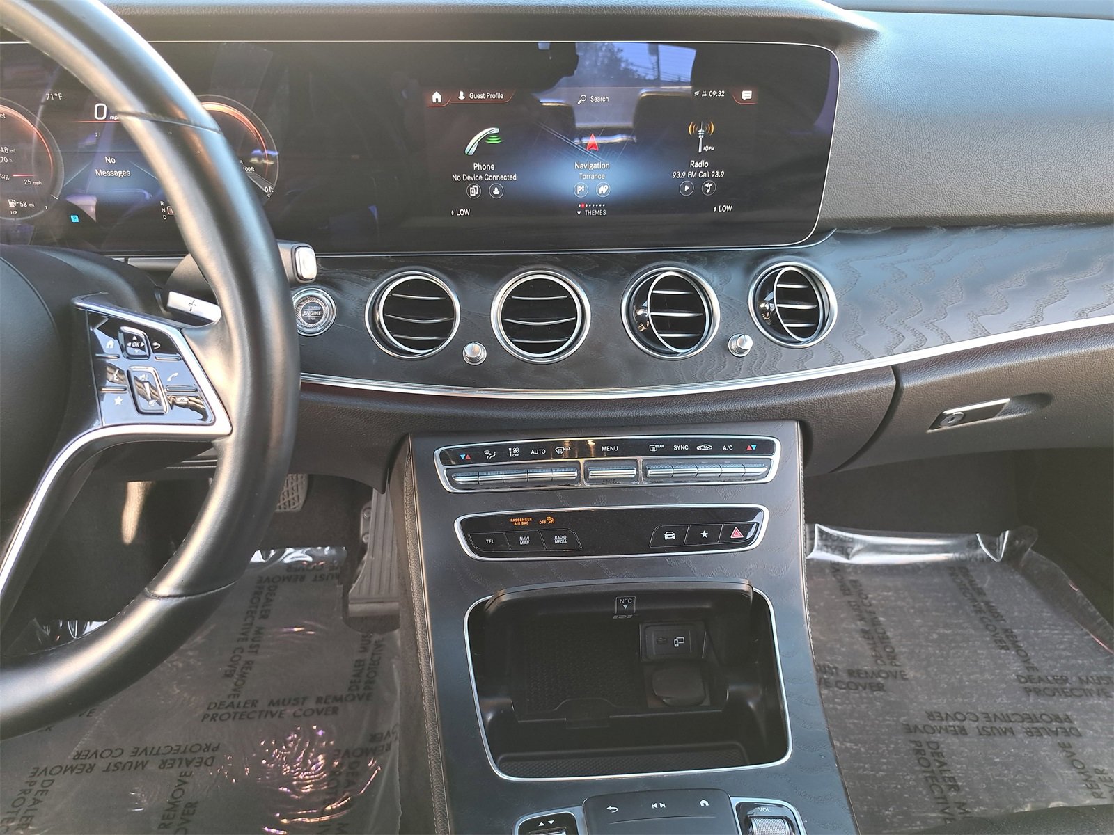 Used 2022 Mercedes-Benz E 350 Sedan w/ AMG Line Exterior image 21