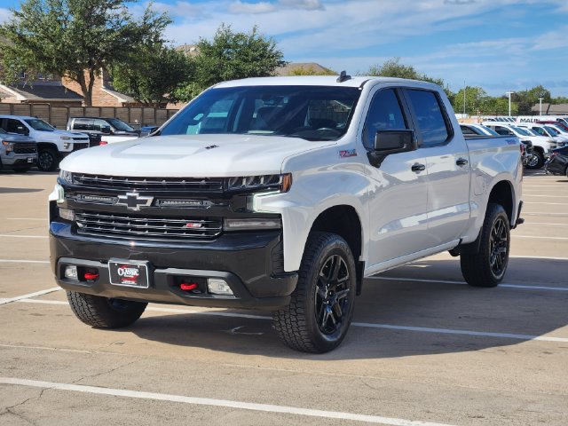 Used 2022 Chevrolet Silverado 1500 LT Trail Boss w/ Bed Protection Package AWD/4WD image 11