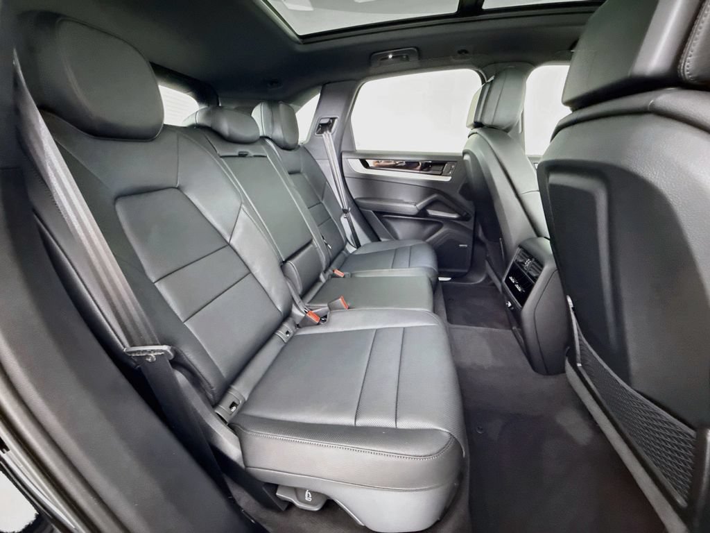 New 2026 Porsche Cayenne S AWD/4WD image 29
