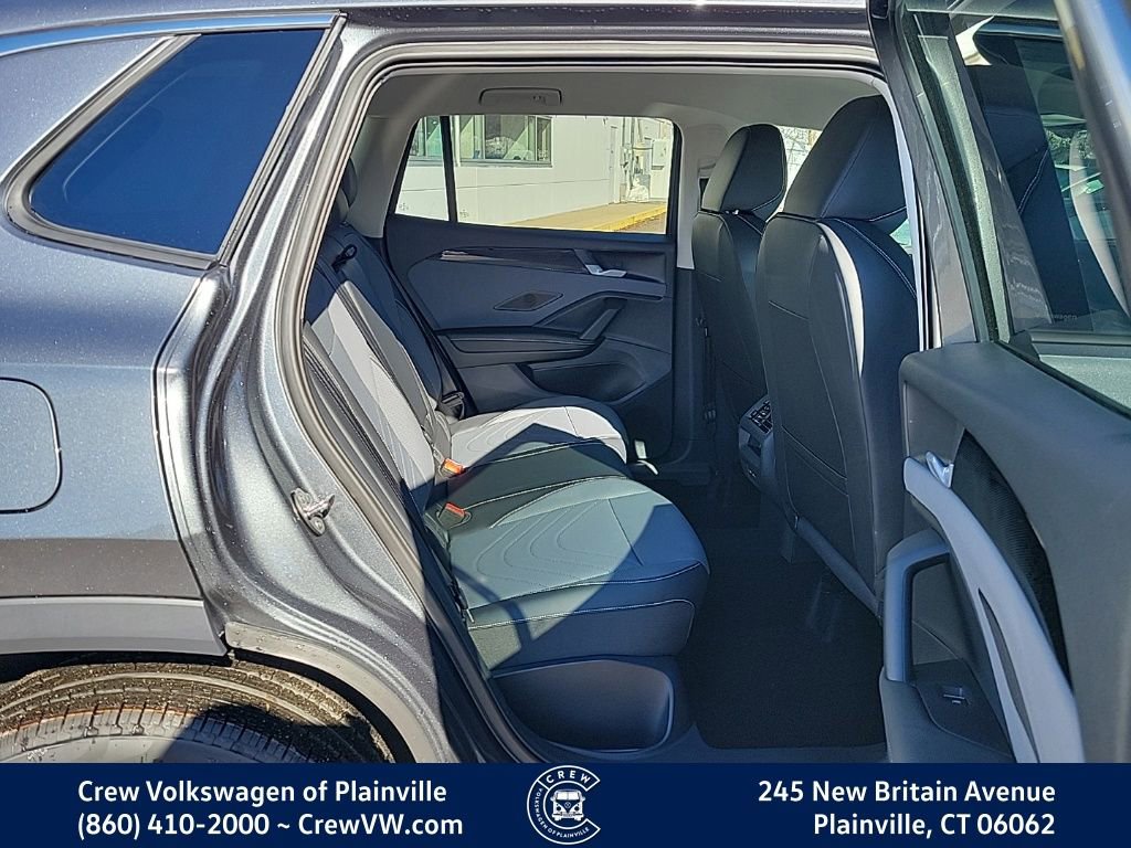 New 2026 Volkswagen Tiguan SE image 15