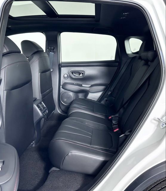 Used 2025 Acura ADX A-Spec image 21