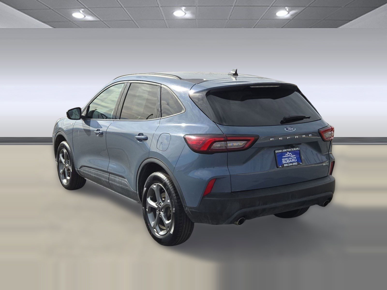 Used 2025 Ford Escape ST-Line Select image 3