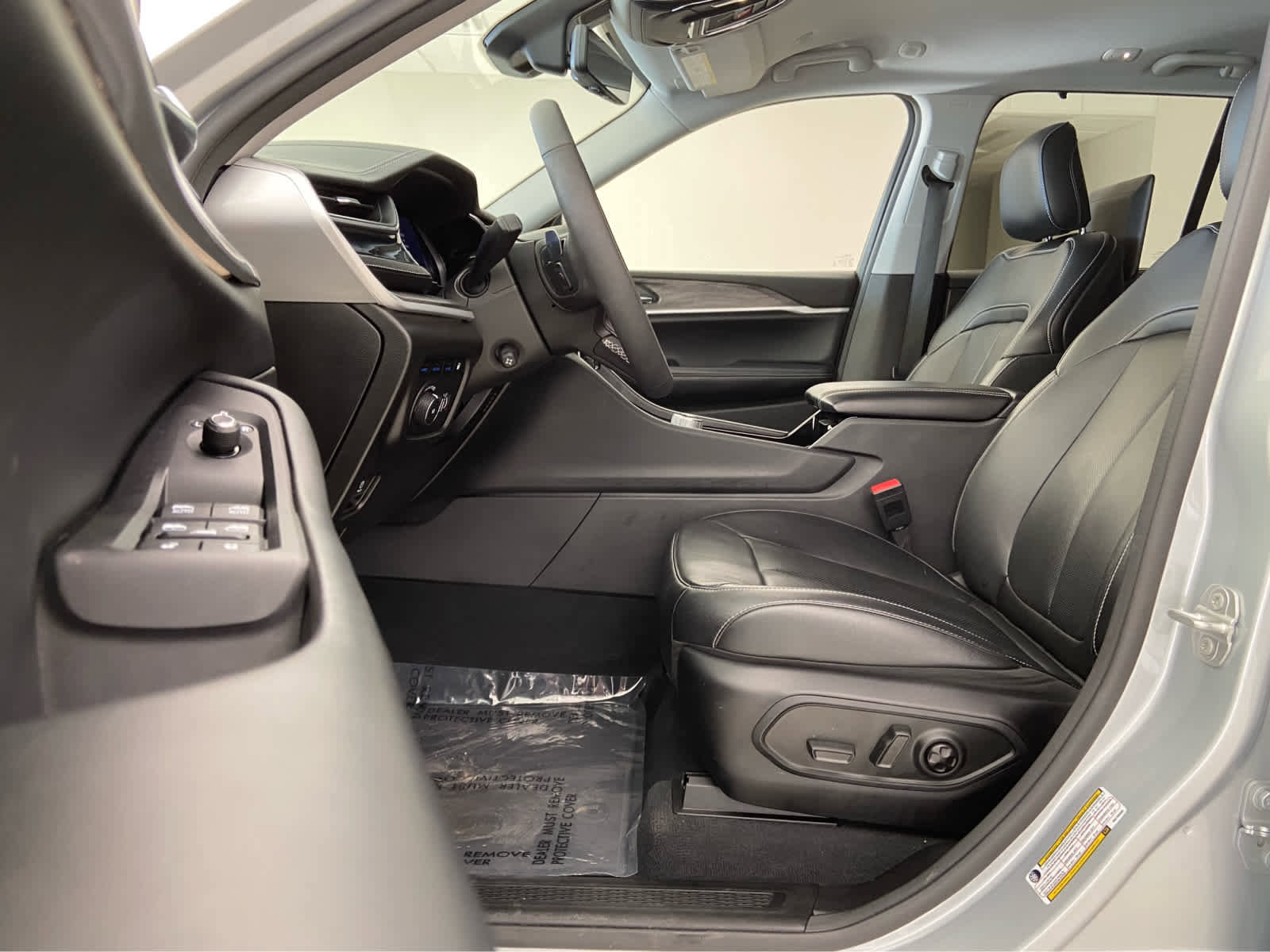 Used 2022 Jeep Grand Cherokee Limited 4xe w/ Rear Seat Video Group 1 image 13