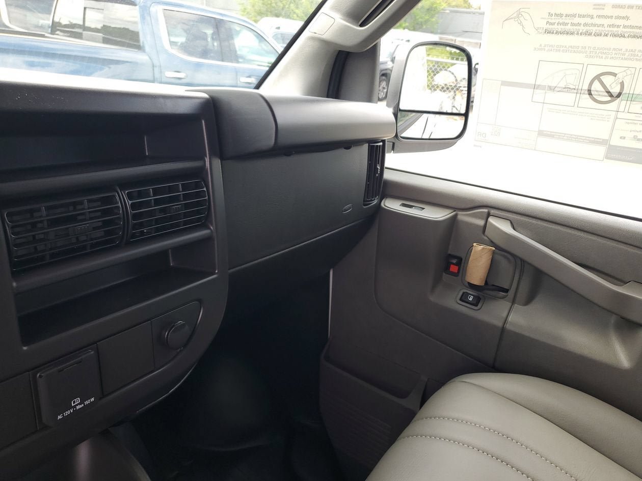 New 2026 GMC Savana 2500 Extended RWD image 24