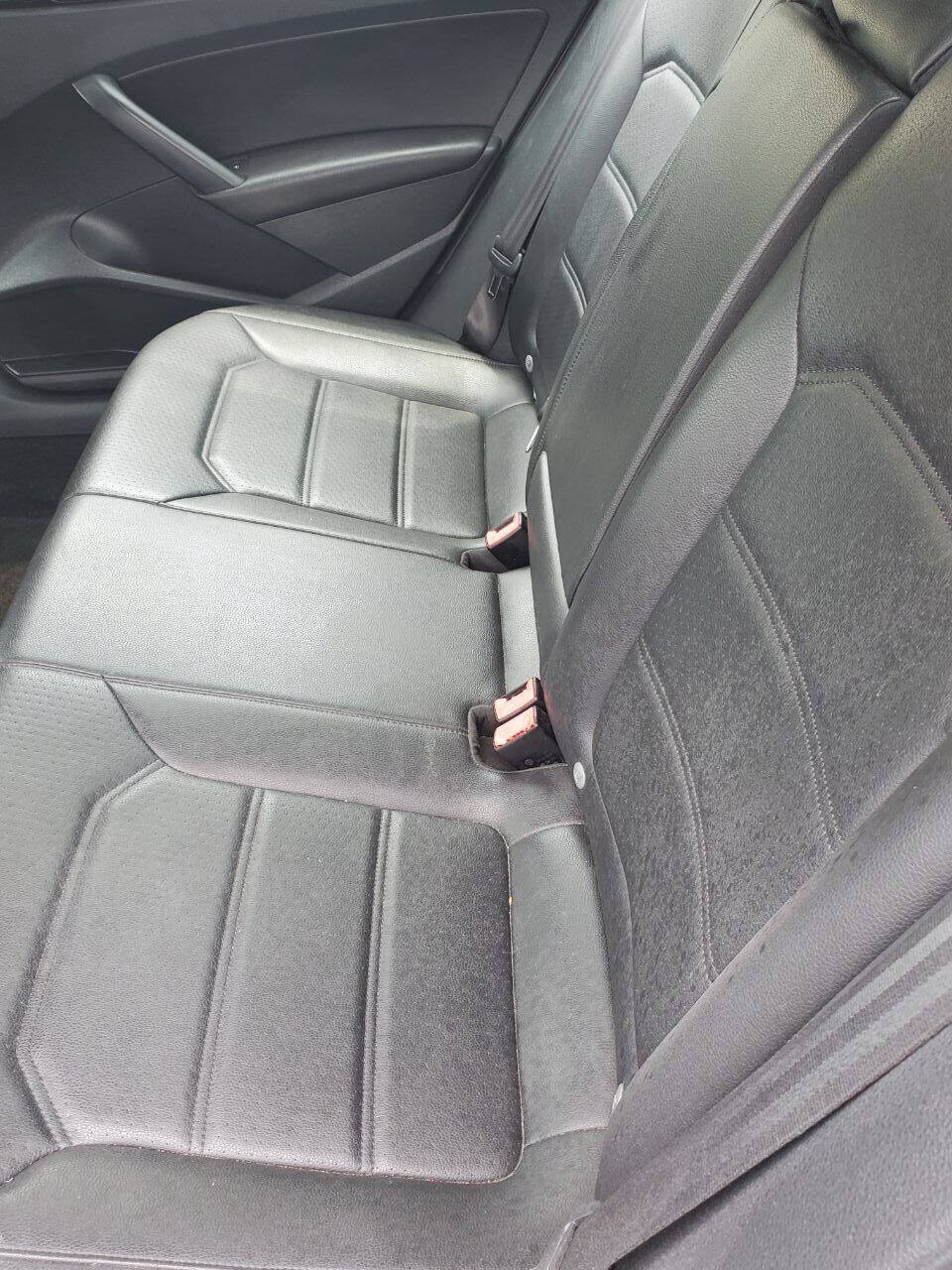 Used 2015 Volkswagen Passat 1.8T S FWD image 18