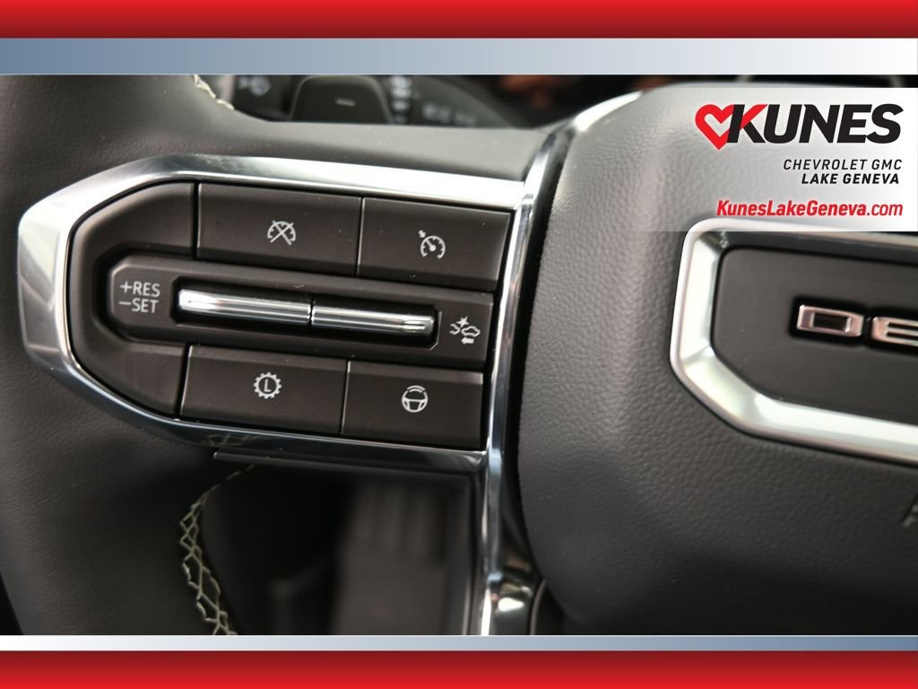New 2026 GMC Acadia Denali Ultimate w/ LPO, Floor Liner Package AWD/4WD image 21