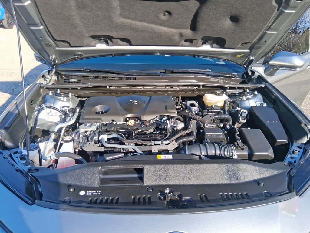 Used 2025 Toyota Camry SE w/ Convenience Package image 25