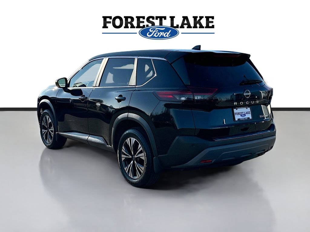 Used 2023 Nissan Rogue SV image 5
