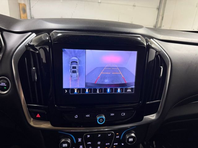 Used 2020 Chevrolet Traverse LT w/ LT Premium Package image 19