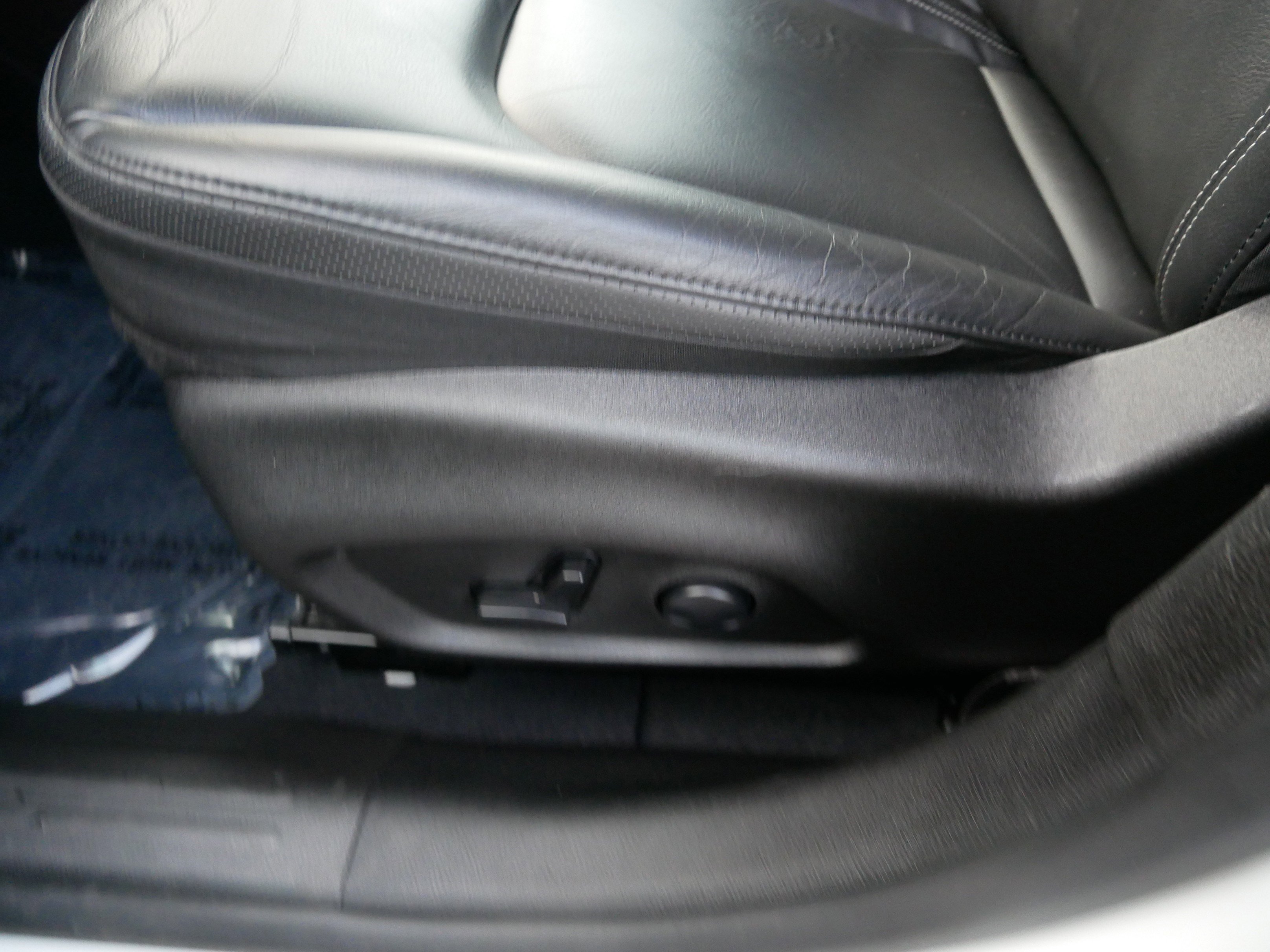 Used 2023 Jeep Renegade Limited image 20