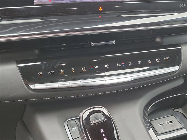Used 2024 Cadillac Escalade V image 27