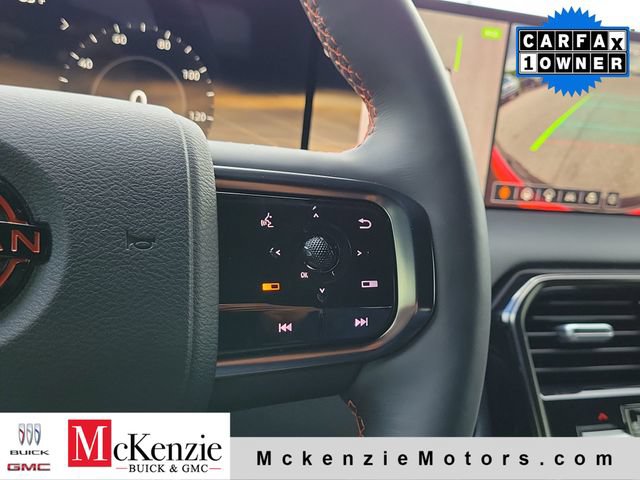 Used 2025 Nissan Armada PRO-4X AWD/4WD image 13