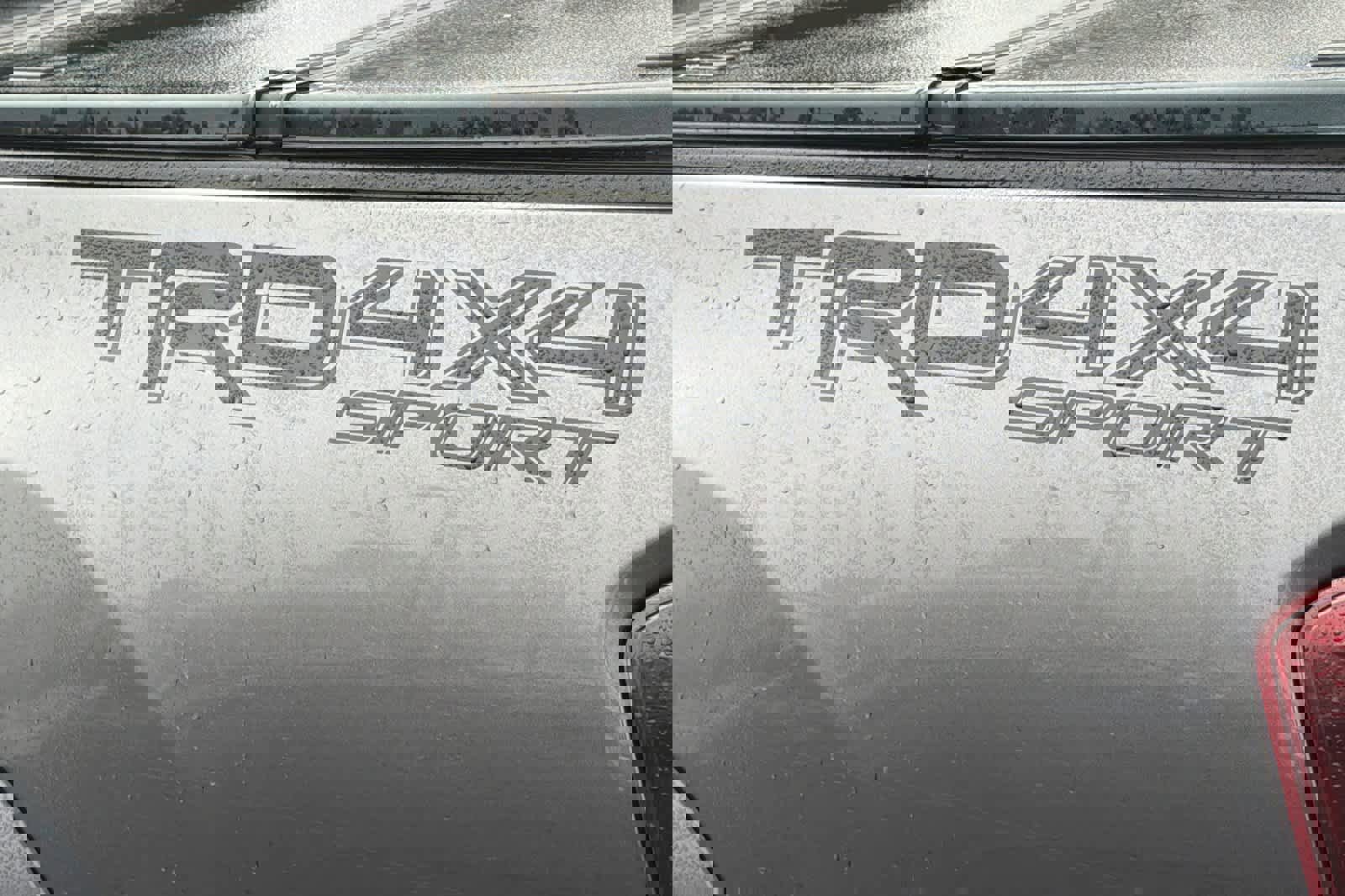 Used 2019 Toyota Tacoma TRD Sport image 12