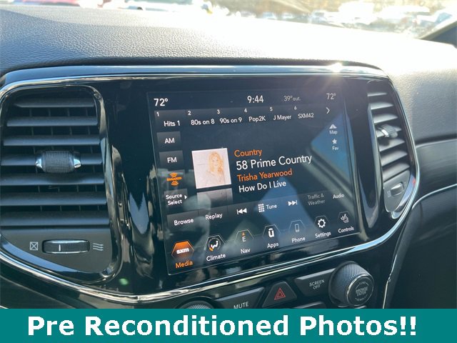 Used 2019 Jeep Grand Cherokee Limited image 13