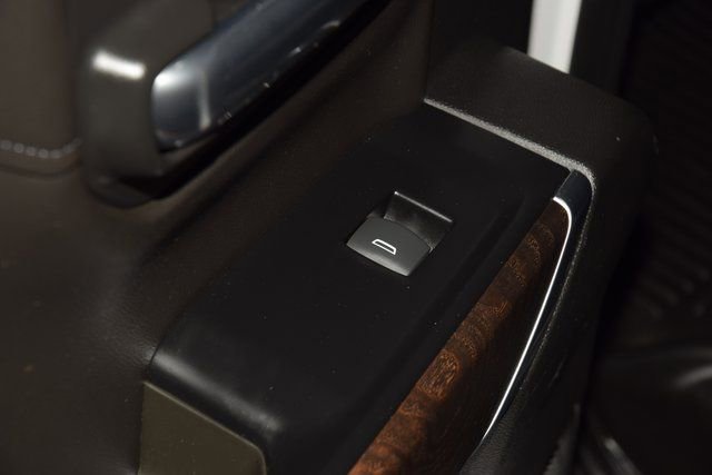 Used 2019 GMC Sierra 1500 Denali w/ Denali Ultimate Package image 40