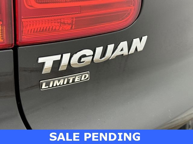 Used 2017 Volkswagen Tiguan Limited w/ Premium Package image 27