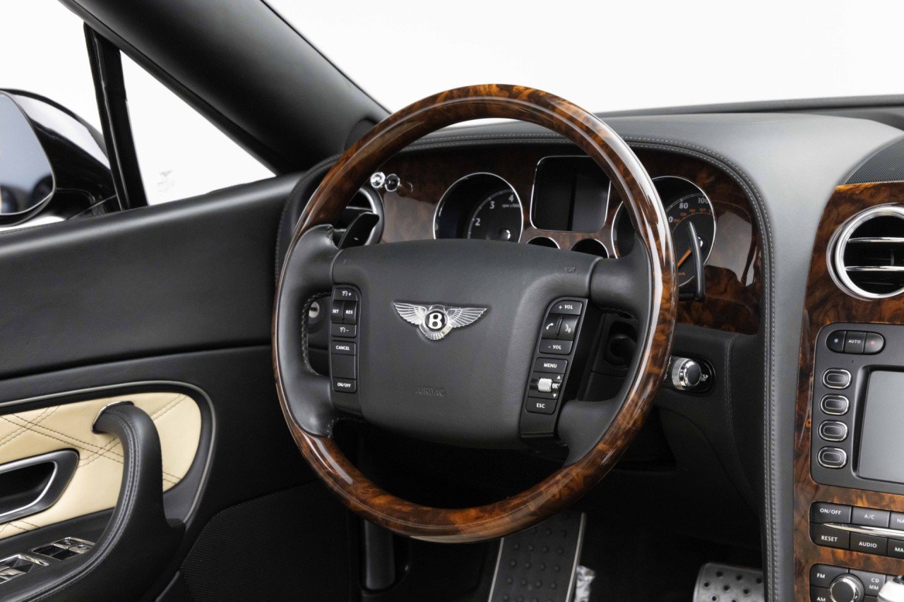 Used 2010 Bentley Continental GTC AWD/4WD image 12