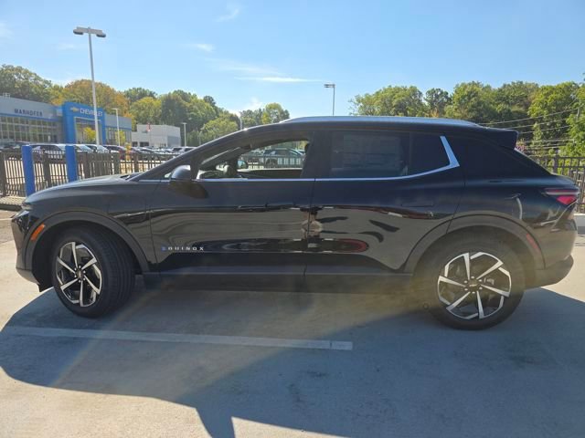New 2026 Chevrolet Equinox EV LT image 21