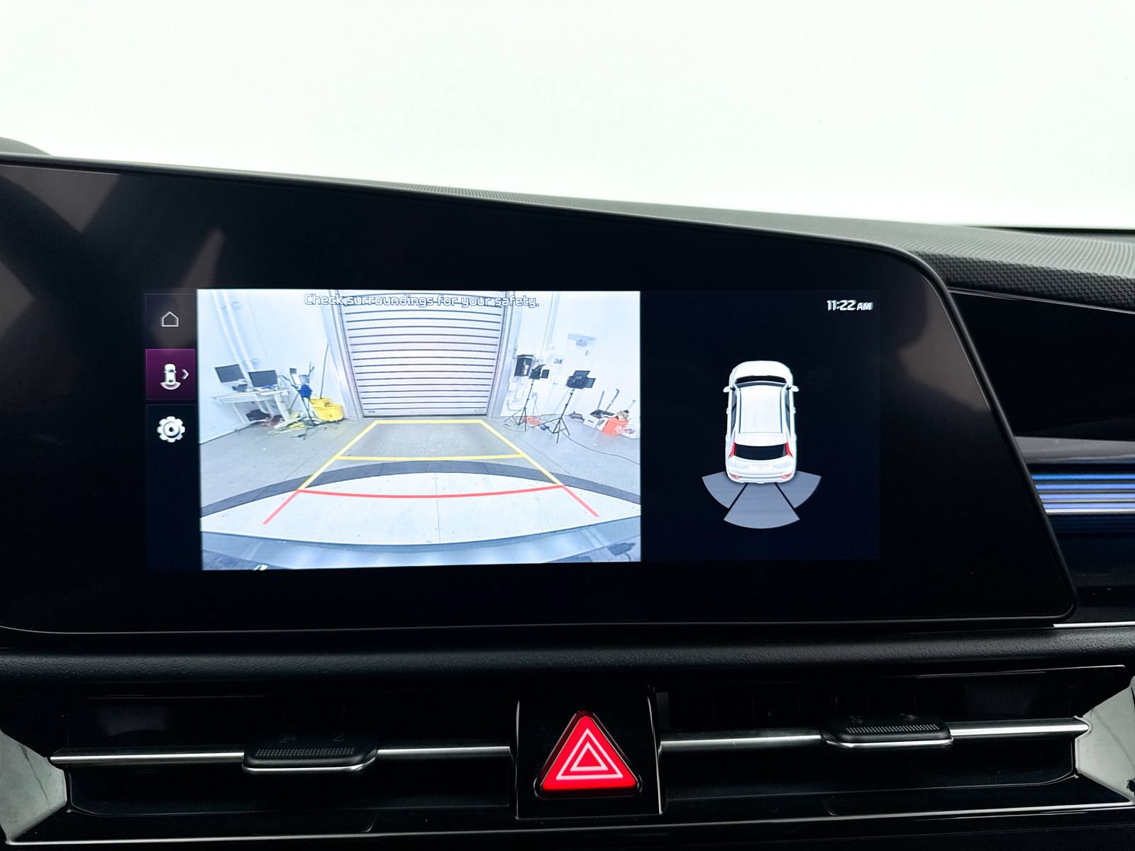 Certified 2023 Kia Niro EX FWD image 11