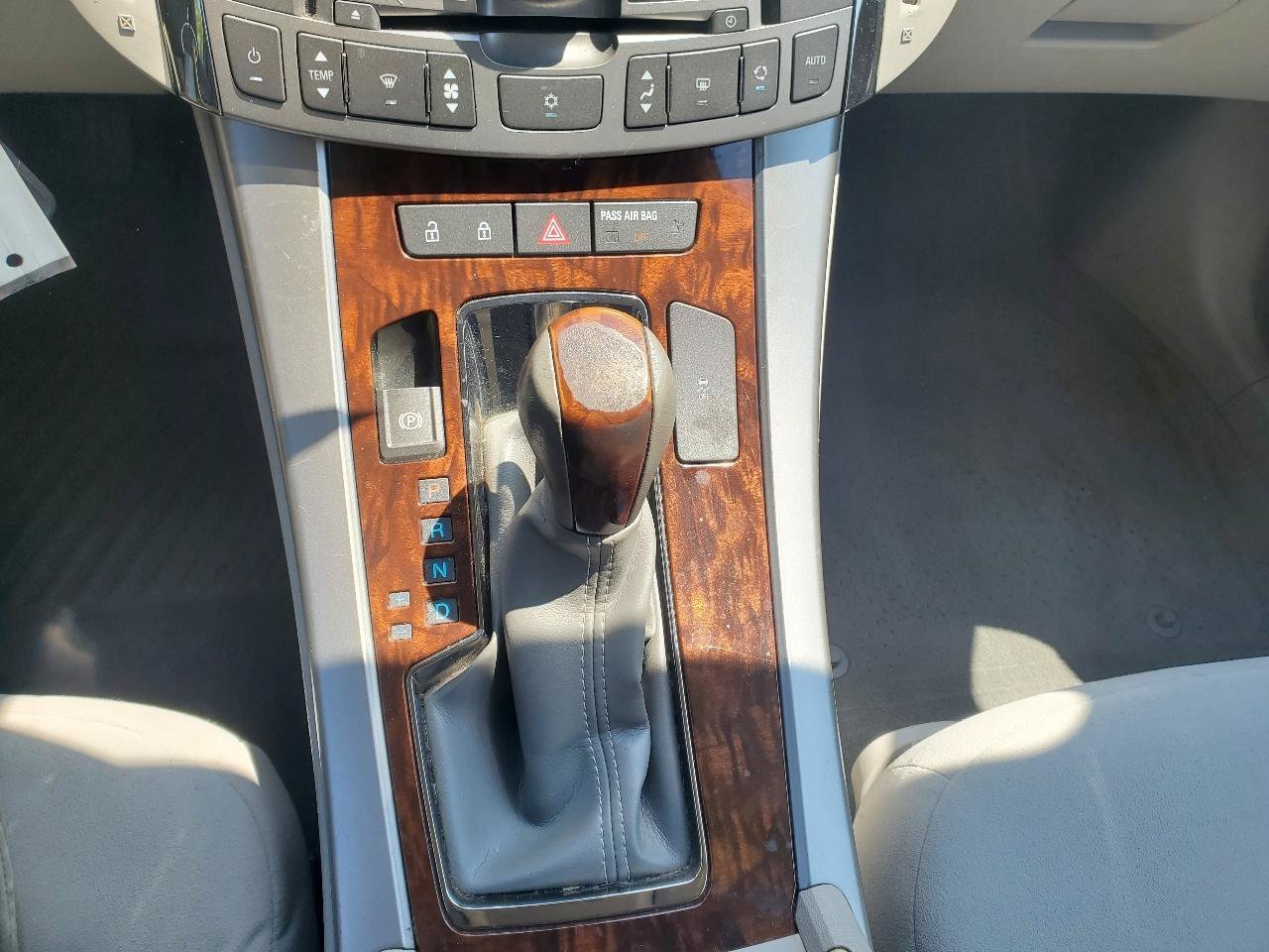 Used 2010 Buick LaCrosse CX FWD image 20