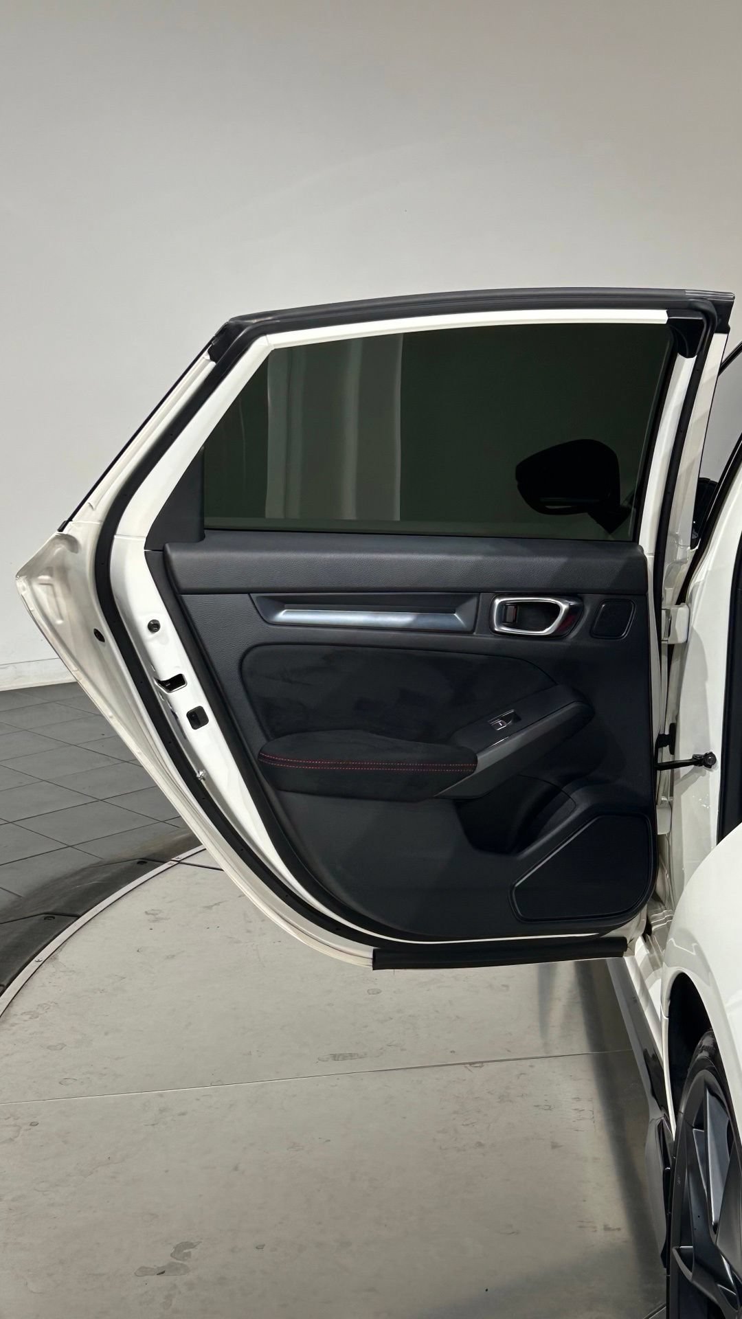 Used 2025 Honda Civic Type R image 42