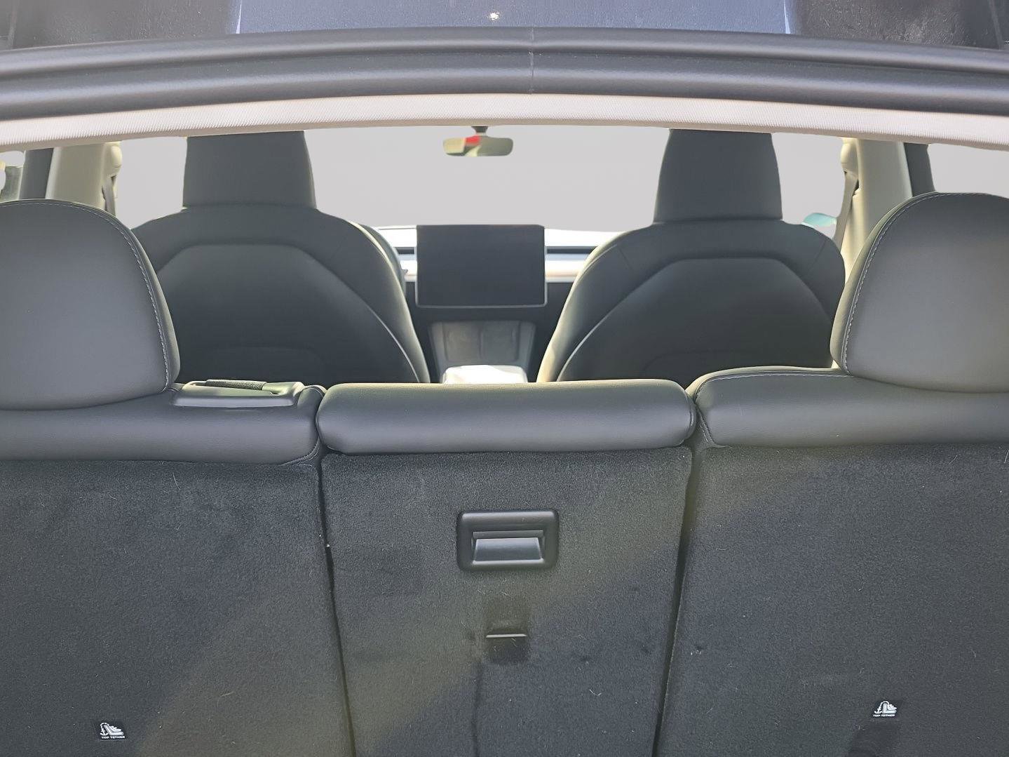 Used 2024 Tesla Model Y Long Range image 29