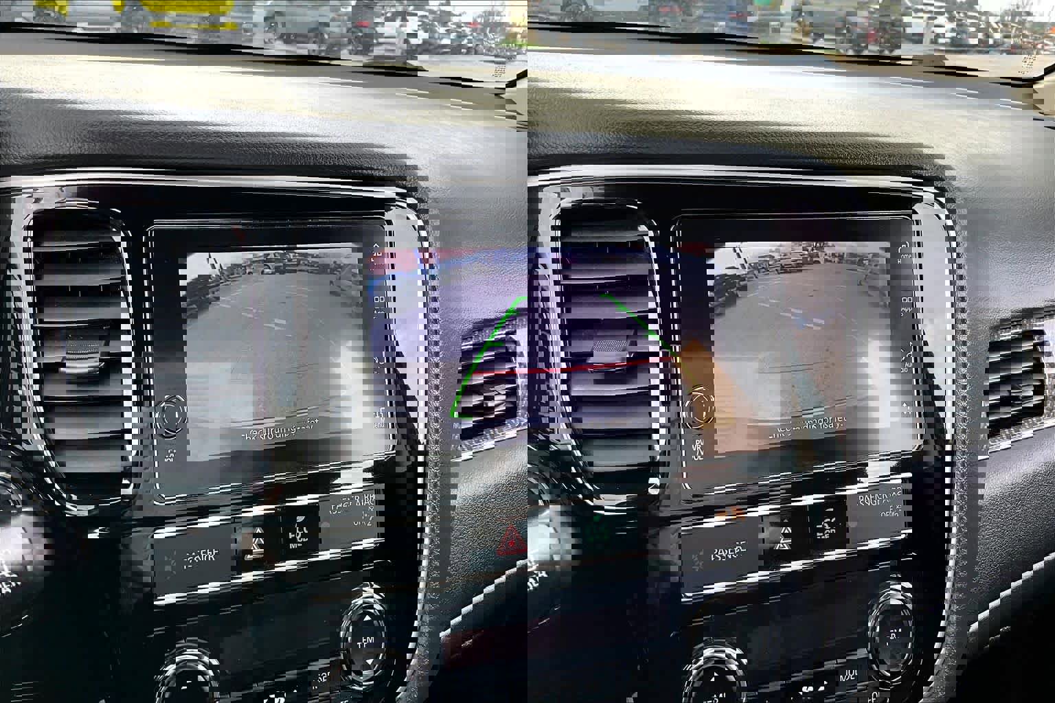 Used 2019 Mitsubishi Outlander SEL image 26