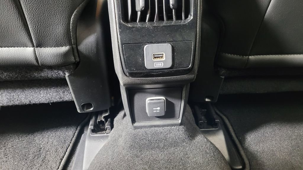 Used 2022 Jeep Compass Latitude image 30