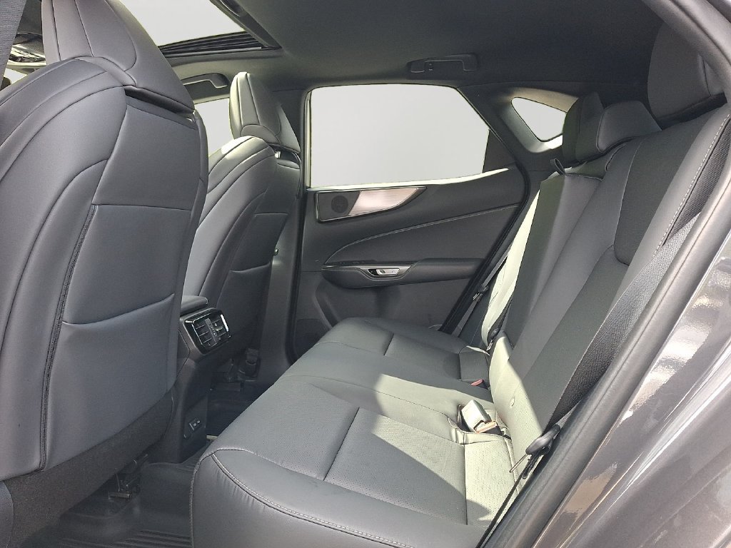 Used 2024 Lexus NX 350 F Sport AWD/4WD image 7